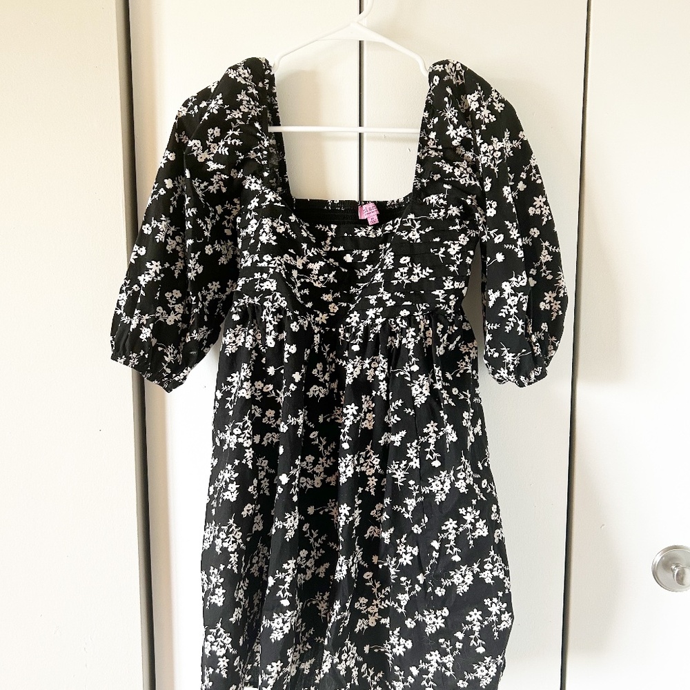 Francesca’s Black Floral Mini Dress